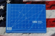 images/productimages/small/MODELERS CUTTING MAT 305 x 228 mm Revell 39060.jpg